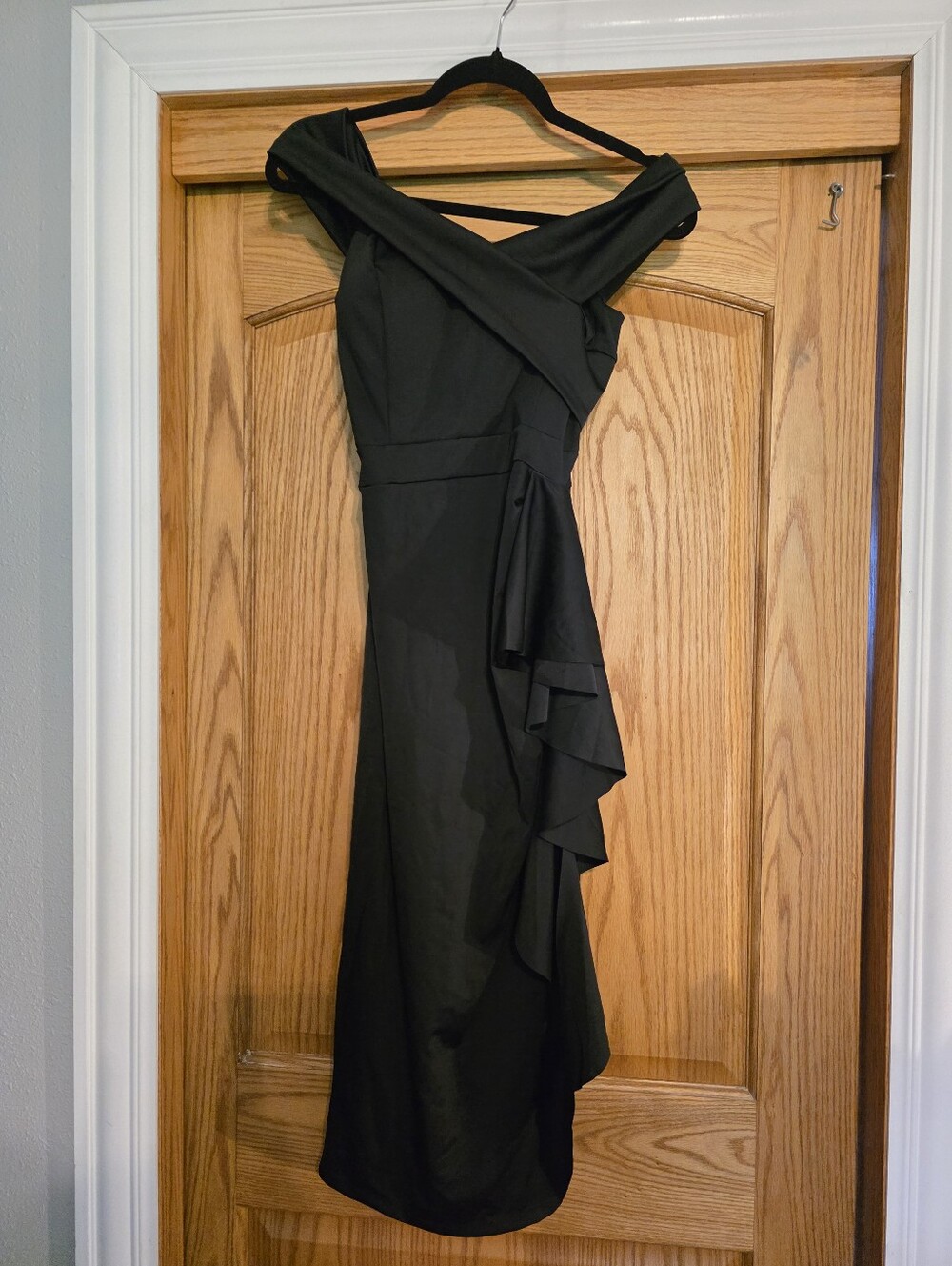 CurvySweet Elegant Black Off-Shoulder Ruffle Midi Dress